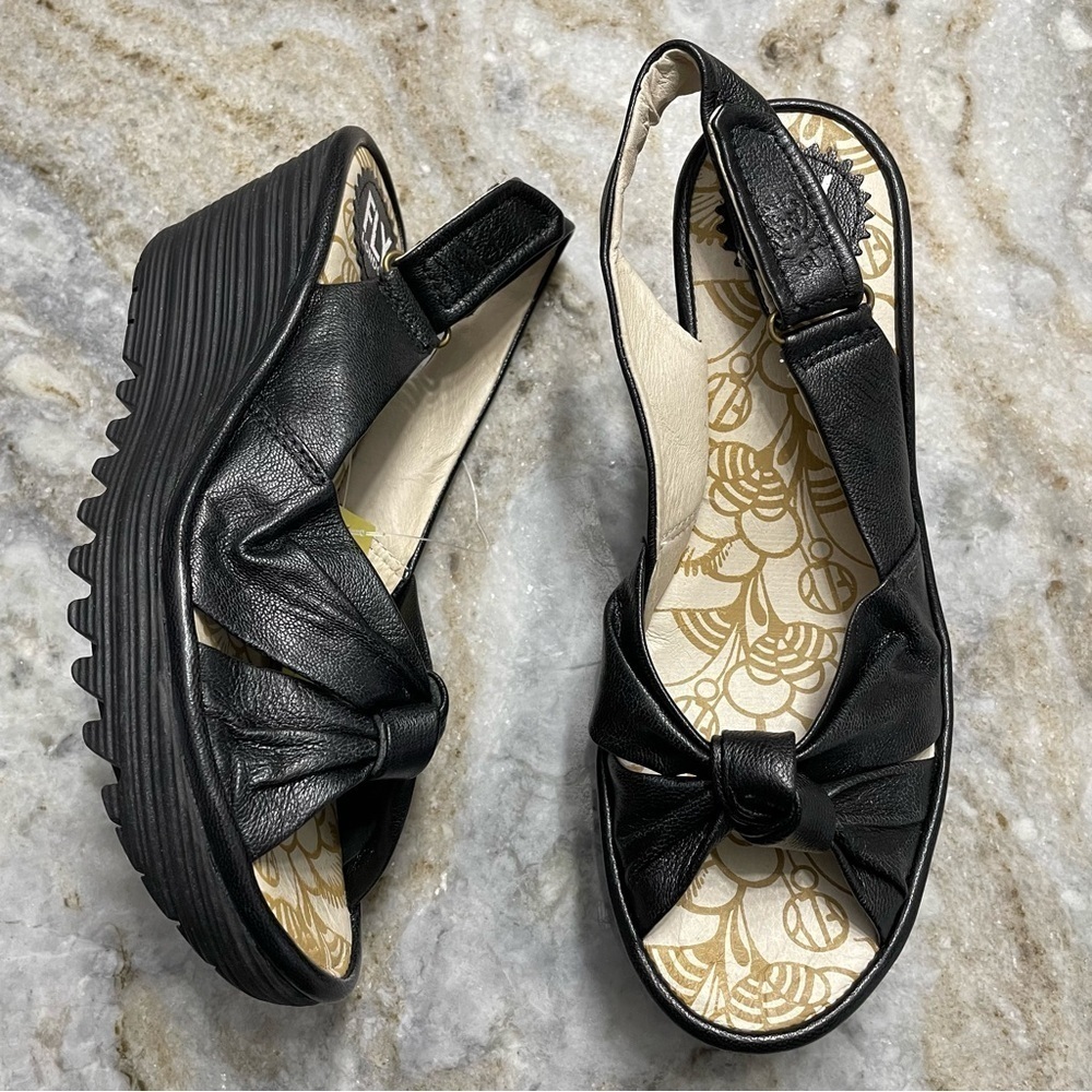 NEW Fly London Yakin black leather wedge sandals